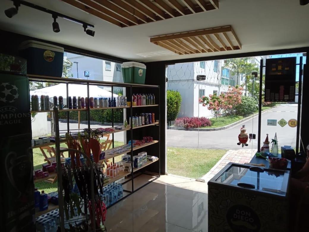 Flat Family Muro Alto - *